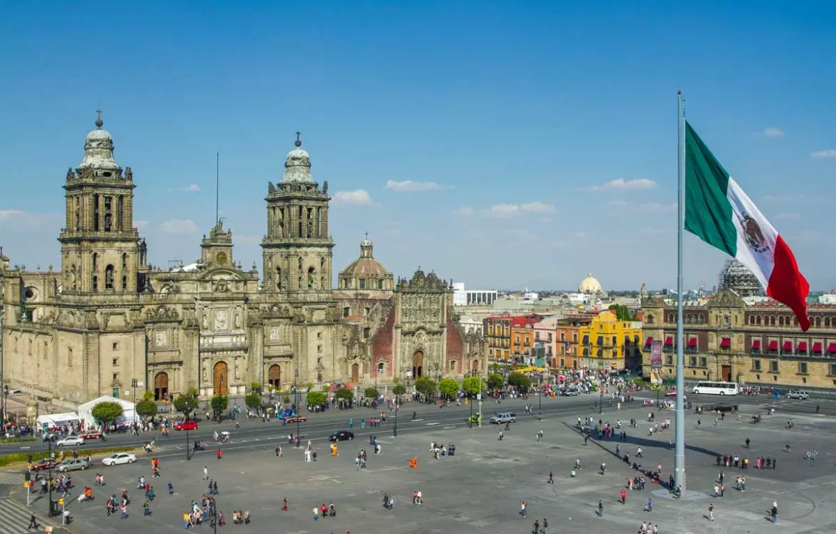 The-Zocalo-in-Mexico-City-with-the-huge-flag.jpg