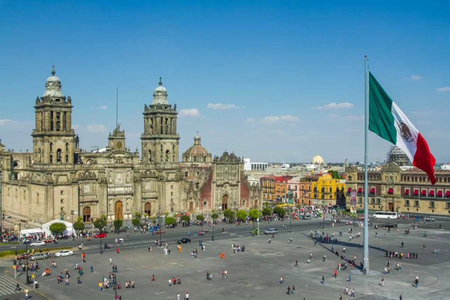 The-Zocalo-in-Mexico-City-with-the-huge-flag.jpg